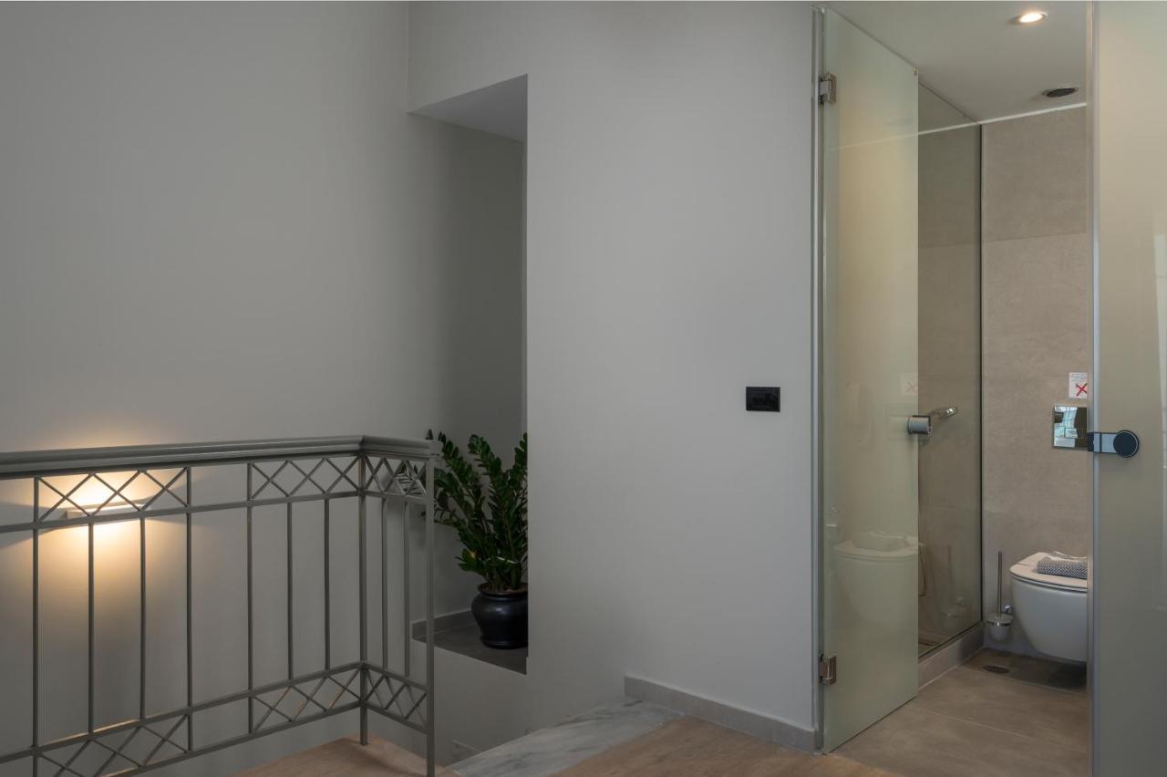 Mare Blue Suites เยโอริยิอูโปลิส ภายนอก รูปภาพ